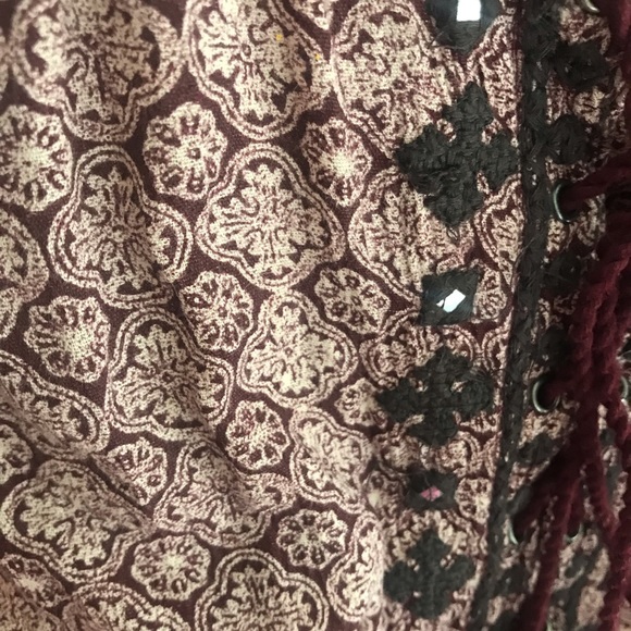 Romper - Picture 2 of 3